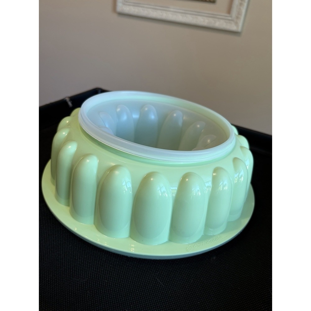 Vintage Tupperware mold Ice Food Jello Mint Green 3 Piece Complete‎